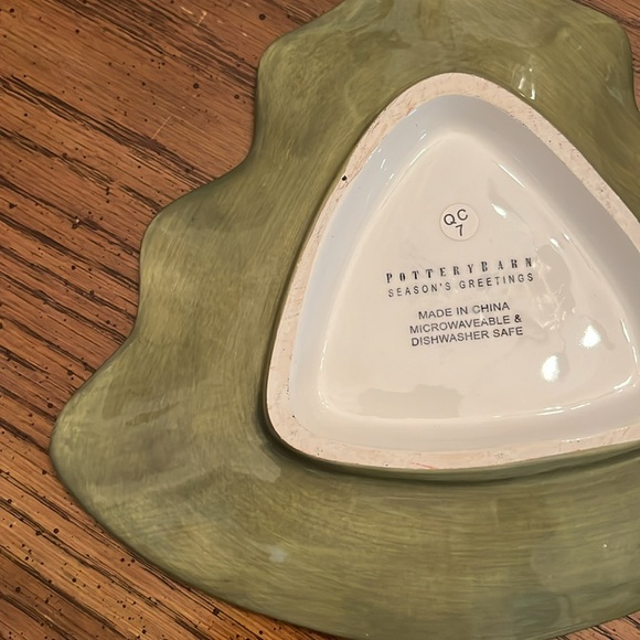 Pottery Barn Seasons Greetings Christmas tree plate - Picture 7 of 12